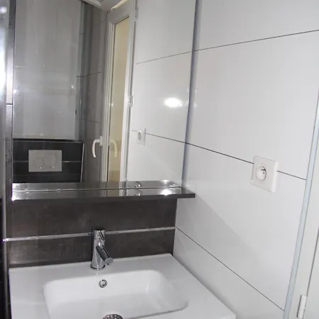 Bastille Hostel Paris