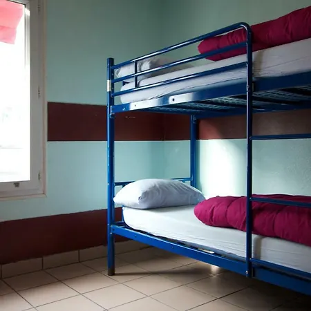 Bastille Hostel