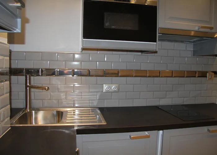 Хостел Bastille *