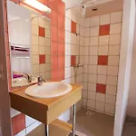 Bastille Albergue